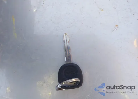 2002 Chevrolet Silverado 1500 Ls z USA, uszkodzony, nr VIN 2GCEC19T221139523